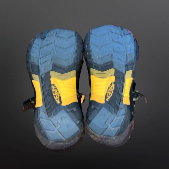 Big Kids' Keen Newport H2 Black Yellow Sandal Size 3 - Picture 4 of 7